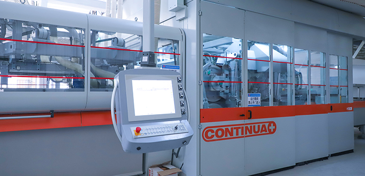 Steel roll pressing system